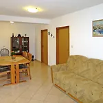 Elsa-1 By Interhome Appartement Ravni