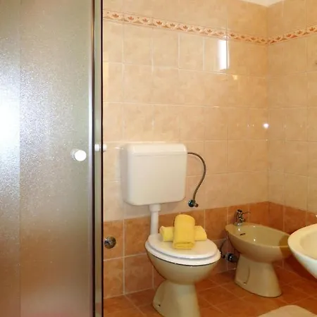 Elsa - Lbn108 By Interhome Apartment *